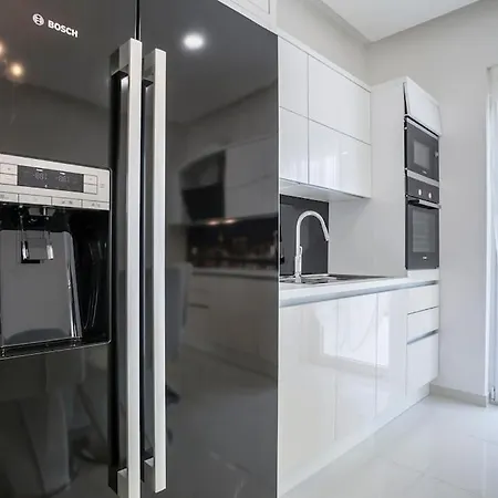 Exclusive فيلة *