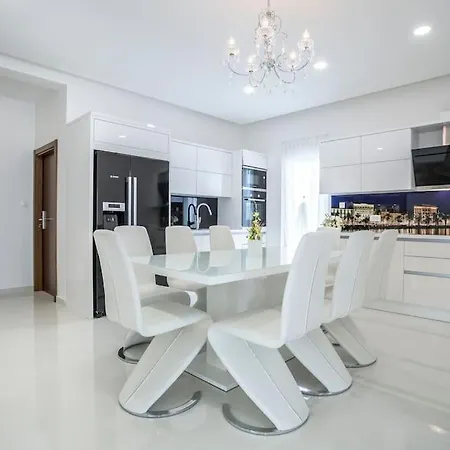 Villa Exclusive *